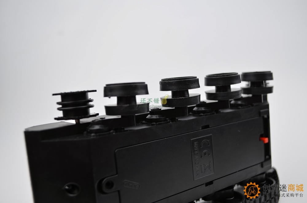 SN800 轻型减震坦克底盘 履带车 悬挂 智能视频wifi小车底盘 机器人