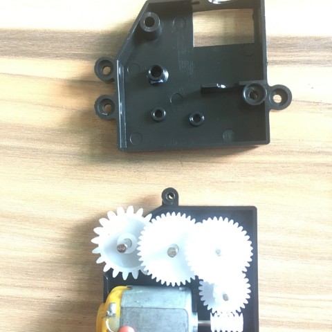 拆机全新 波箱 齿轮箱 130马达 坦克 3v 6v 8v