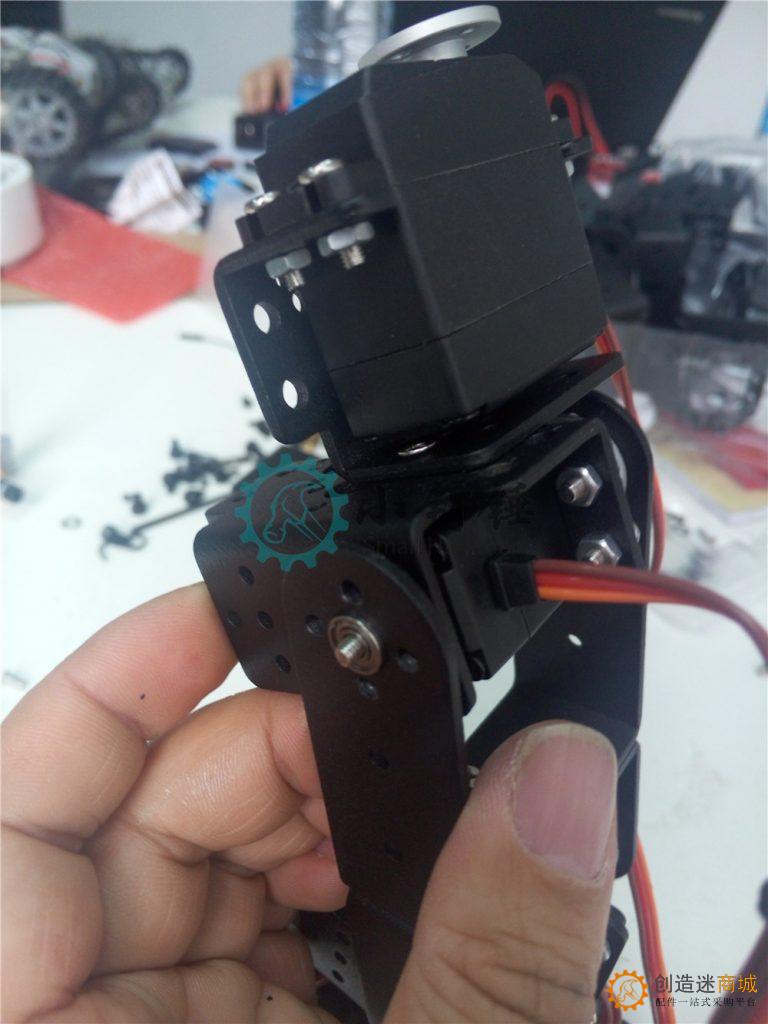 SNAM3100 8自由度 人形机器人不带舵机安装教程
