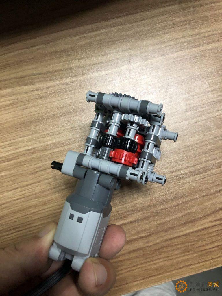 SNP71   积木四挡差速器带电池盒教程