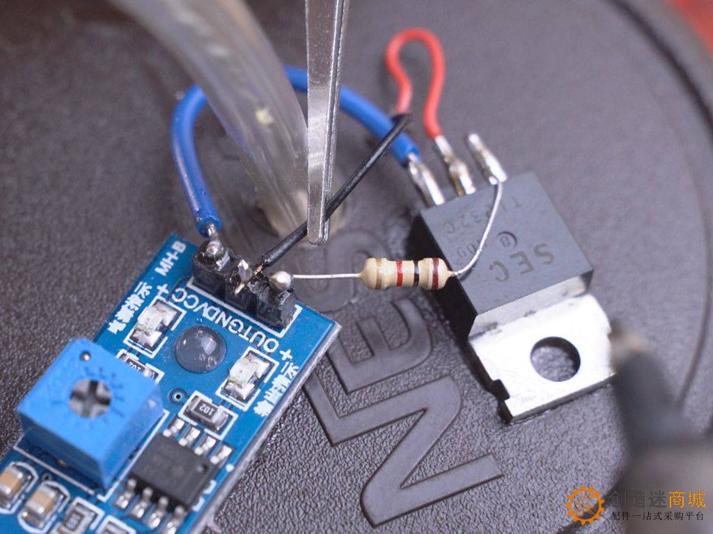 DIY 自动感应洗手液器