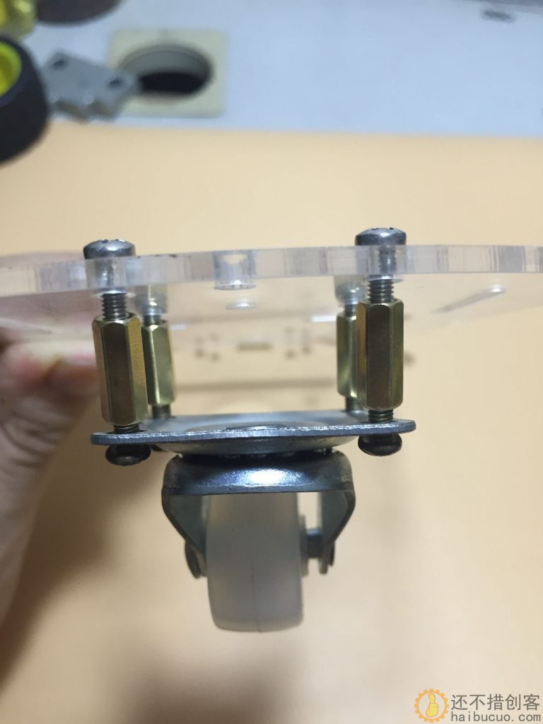 2.1 组装底盘