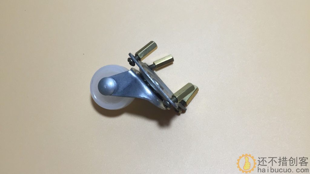 2.1 组装底盘