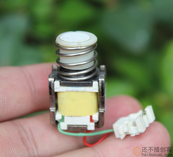 手动自锁电磁铁 通电释放 保护开关电磁铁 DIY