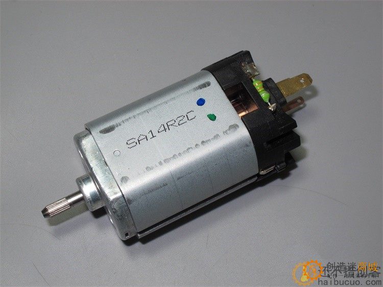 特价12V24V36V110V低速扁形5系列电机 带散热 同扁555电机