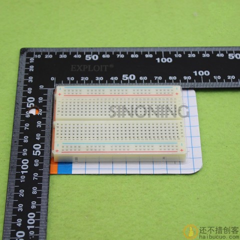 优质面包板 400/830孔 红蓝线 迷你小板 实验板 长8.5CM 宽5.5CM