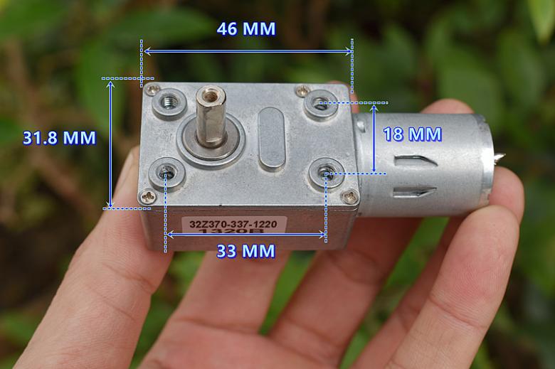 蜗轮蜗杆减速电机 JGY370 自锁力强 DC12V 20 转 碳刷电机