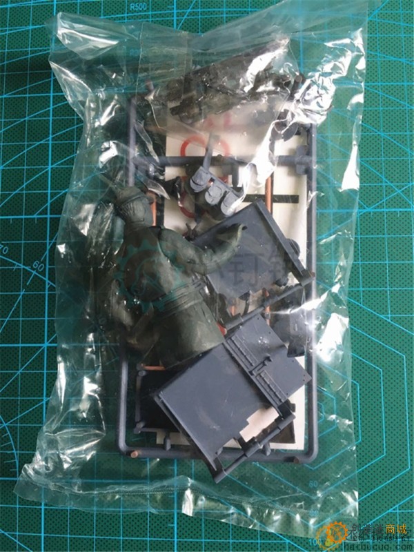 SN18 恒龙3818配件盒 恒龙 3818 配件盒 贴纸 模型 士兵 履带