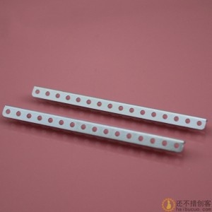 60/80mm铁杆 直角铁杆 多孔铁杆 科技积木零件 直角铁条 铁片 55802B