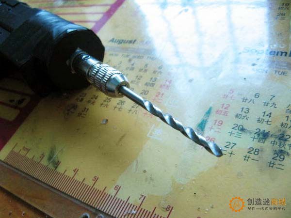 教程：如何DIY多功能手电钻？