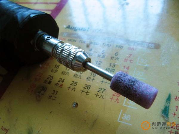 教程：如何DIY多功能手电钻？