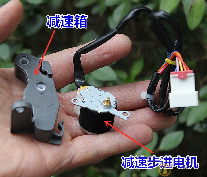 20减速步进电机 DC12V 4相5线步进电机