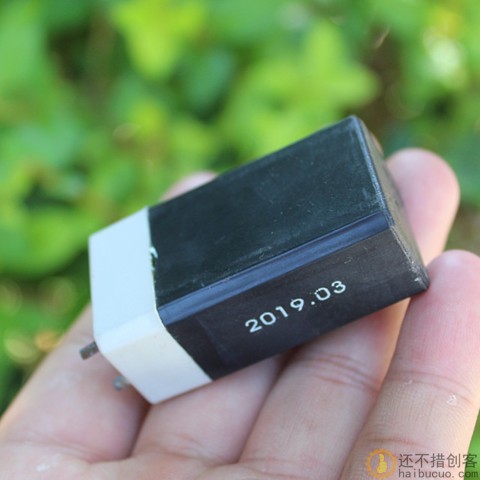 4V可充电电池/手电筒/LED灯/电蚊拍/太阳能电池SNB71