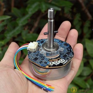 日本（Nidec）无刷电机 DC12V-18V 空气净化器 无刷变频 风扇电机M273