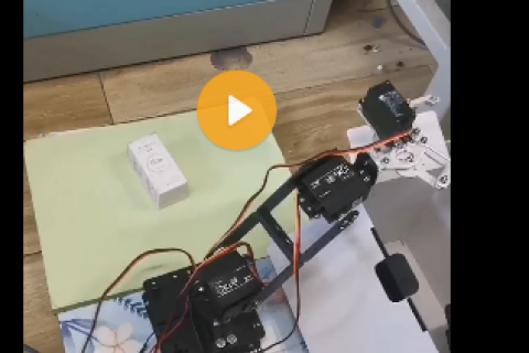 基于视觉识别的四轴机械臂