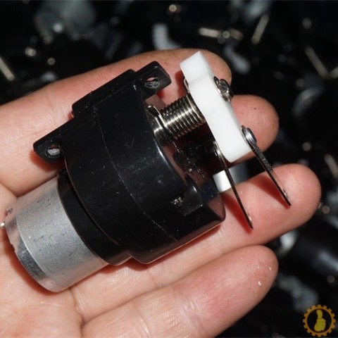 特价处理310减速电机 6V直流减速带弹簧复位连杆有问题随机发货 M309