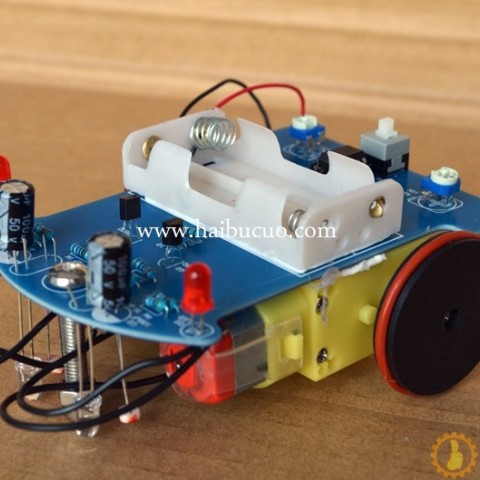 智能循迹小车 D2-1巡线小车 电子制作DIY 机器人创客教育学习实验SNP6
