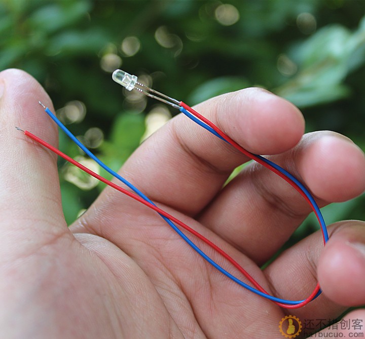 3mm白发蓝发光二极管LED 带线长15cm SND183