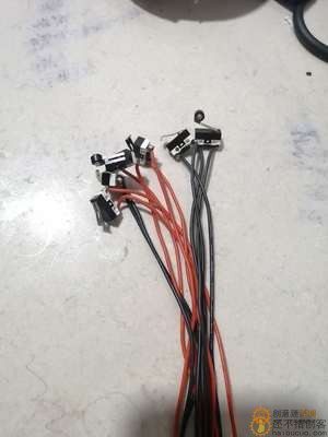 汇纳挖掘机配件15—22通道汇纳550-592通用限位 玩具模型配件