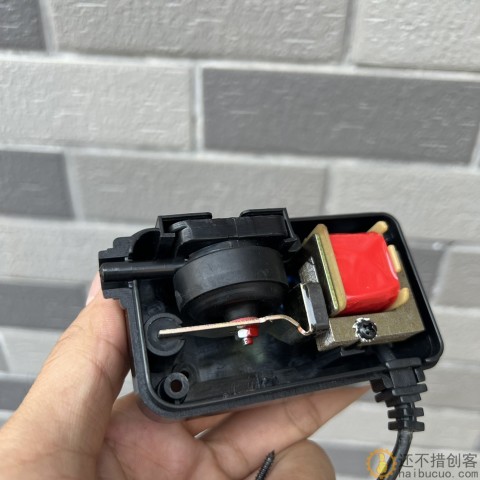 养鱼增氧泵 220V磁共振泵 不防水 注意做好防水