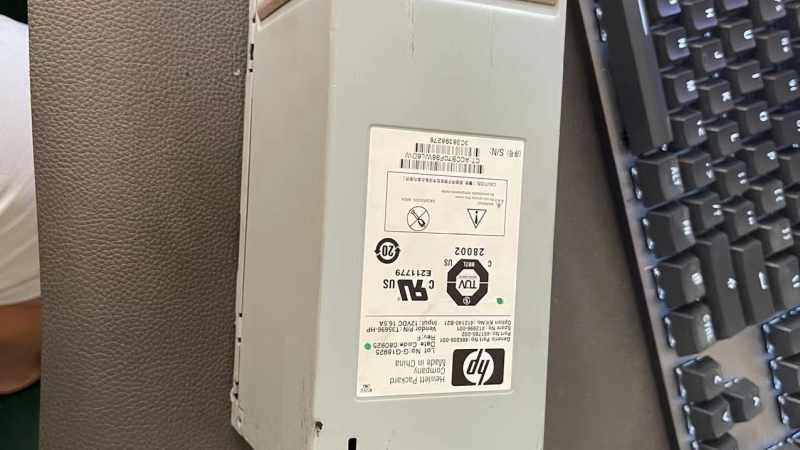 hp服务器c7000暴力风扇12v 16.5a改装调速的方法和教程，材料可以从还不错商城购买