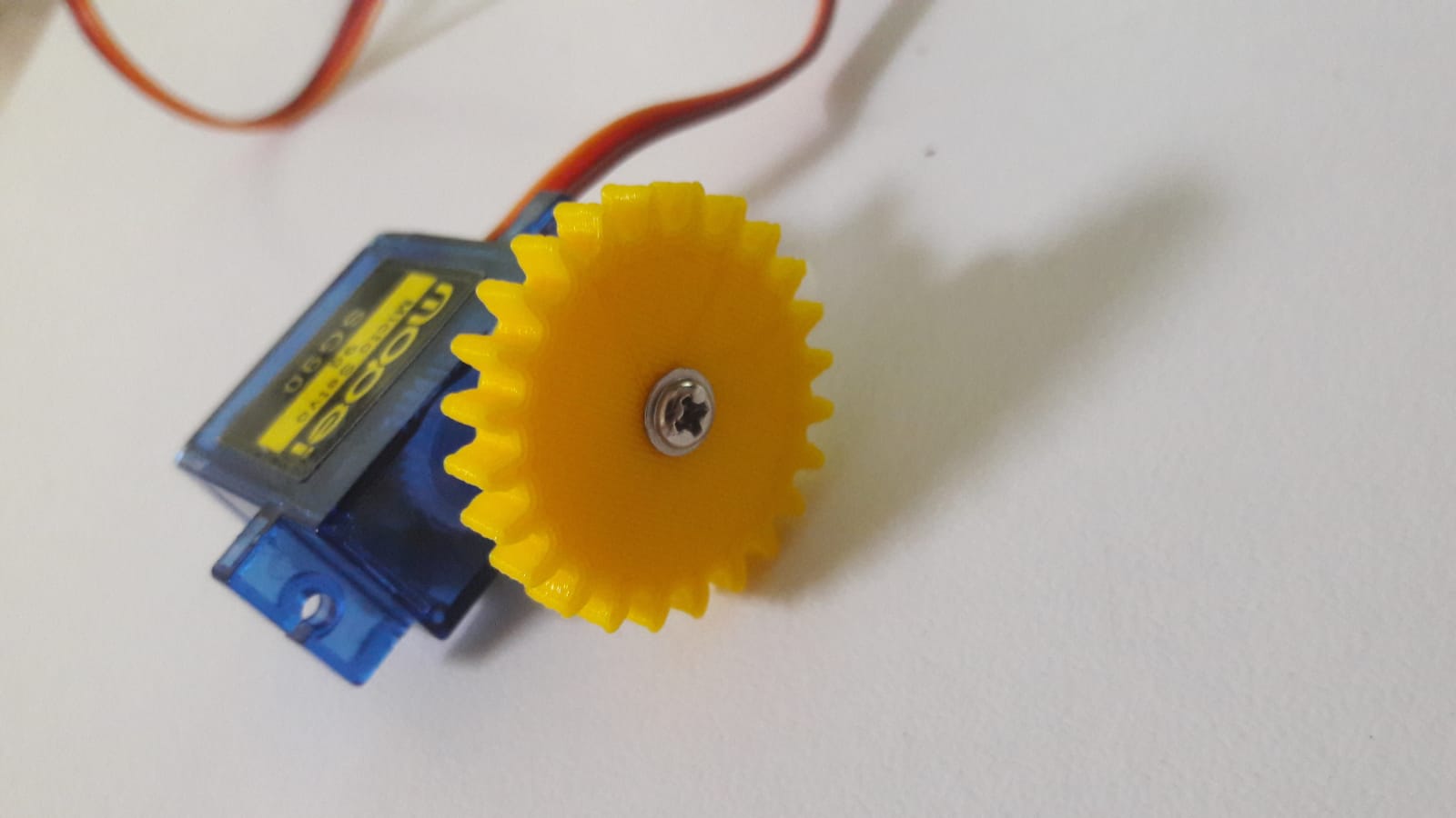 Ingranaggio lego 24 denti per servo sg90 乐高sg90舵机摇柄转大齿轮 3D 图纸