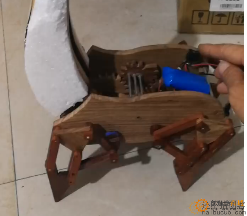 电动木牛流马？鸵鸟？