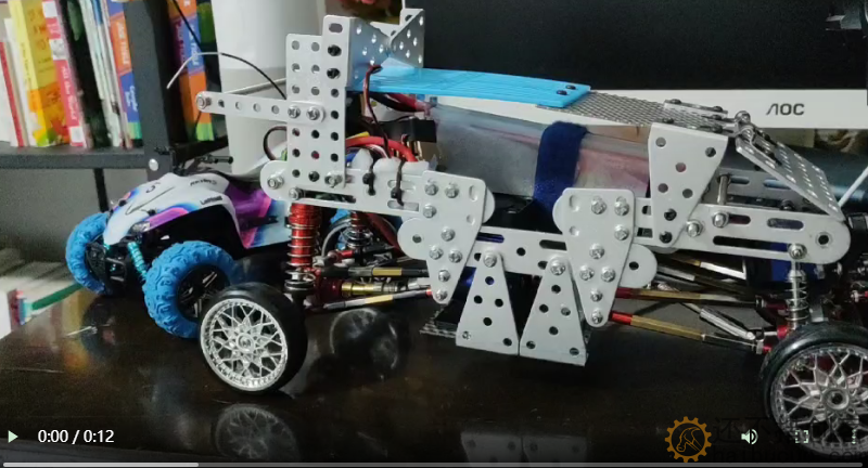 网友自制 铁甲 小车 减震 DIY 贴片 遥控车