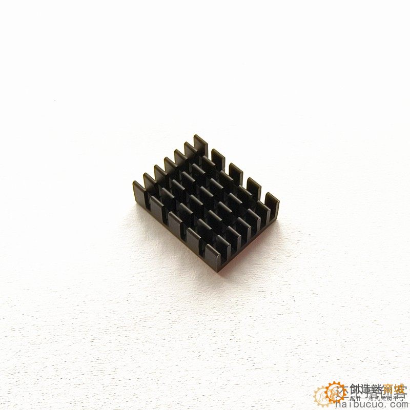 散热片 19*14*6MM （黑色开槽）优质散热器SN1185