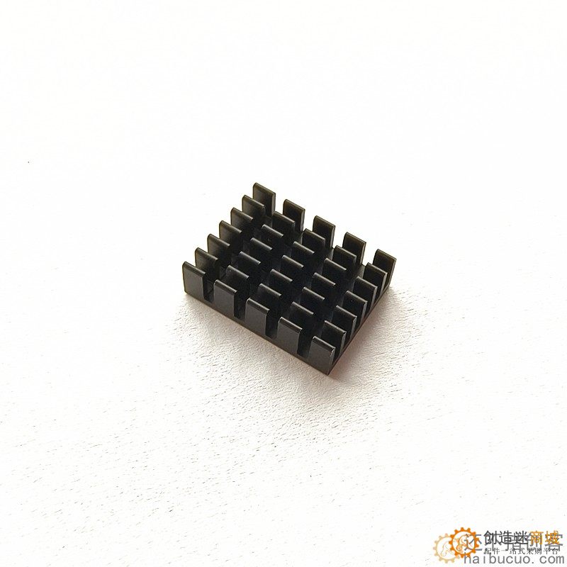 散热片 19*14*6MM （黑色开槽）优质散热器SN1185