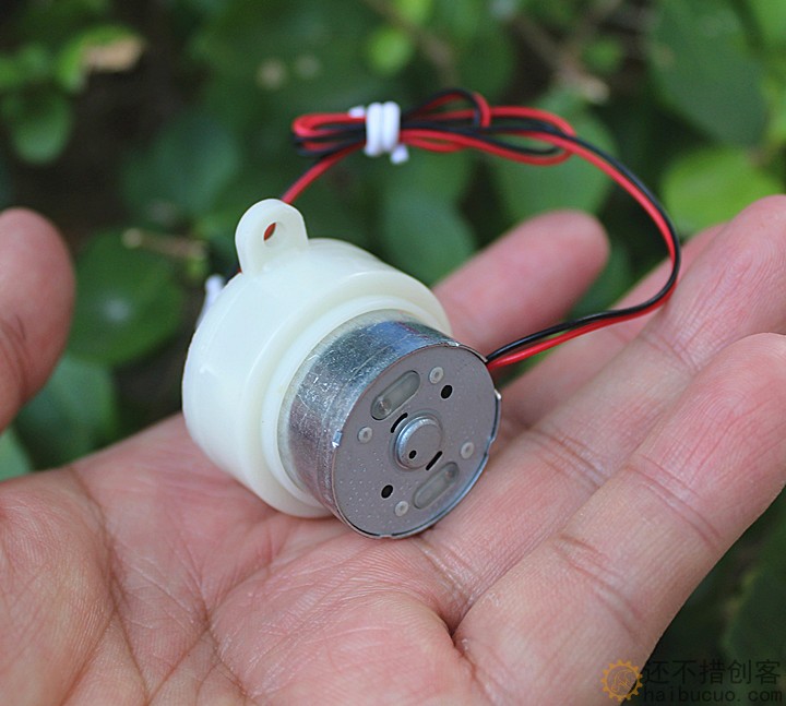 全新 300直流减速电机3.7V小型正反转慢速马达DC2-5V M361