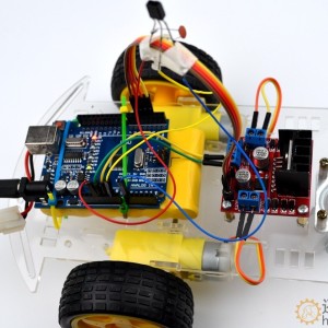 for arduino uno+l298n+红外接收头+红外遥控器 遥控小车