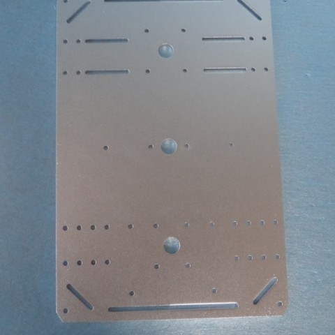 小车底盘板 银色 铝合金 300mm*200mm*3mm 6061高强度铝合金SNC407