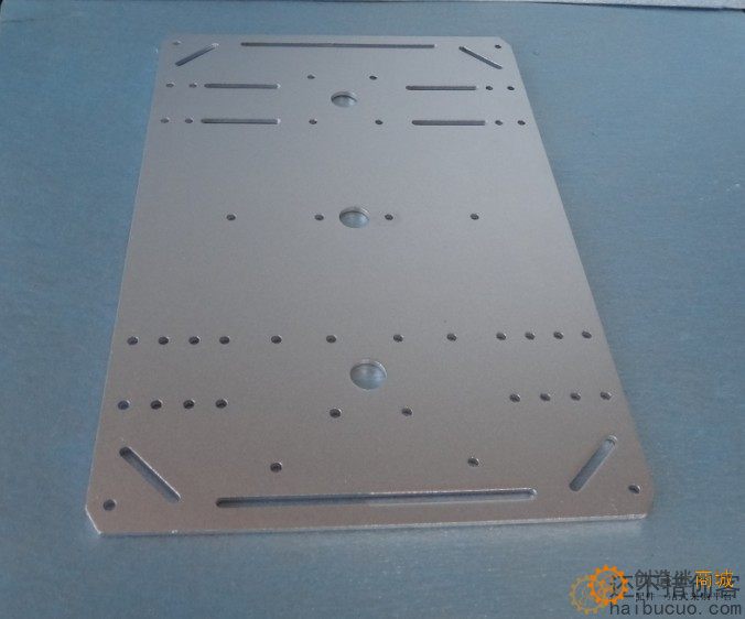 小车底盘板 银色 铝合金 300mm*200mm*3mm 6061高强度铝合金SNC407