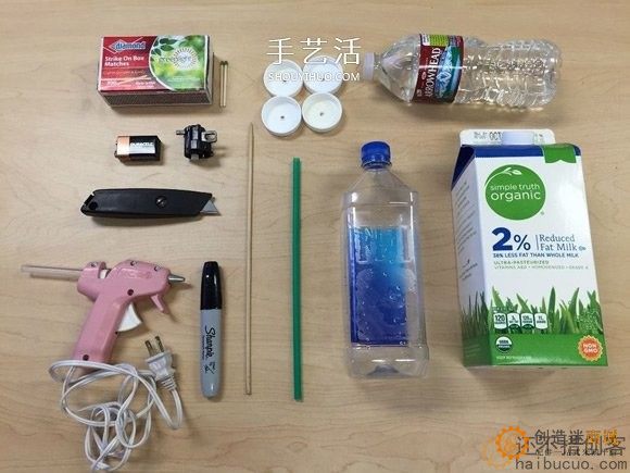 如何制作一个瓶子电动风力小车？用瓶子，瓶盖，马达，扇叶