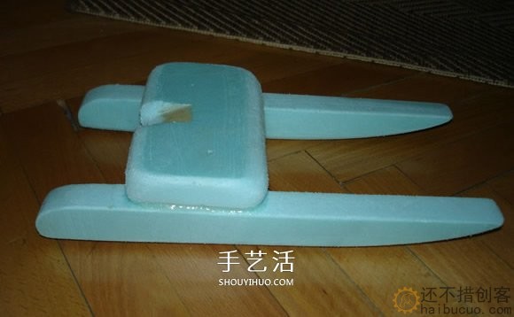 如何制作一个电动泡沫双体船？