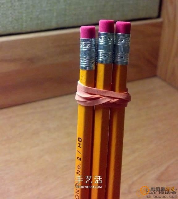如何制作一个投石机？用几根铅笔