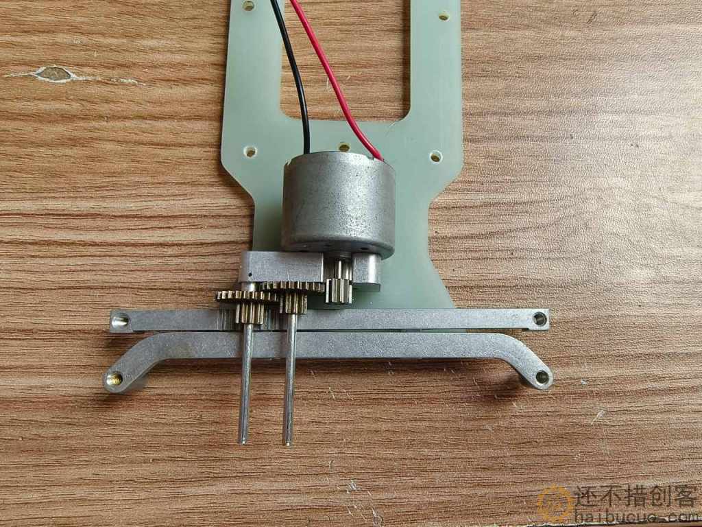 SNP106 金属齿轮转向遥控小车套装组装教程