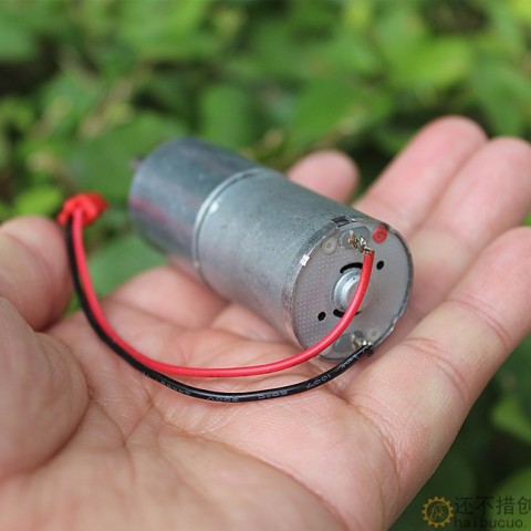 370直流减速电机大扭力全金属齿轮减速马达6V22转 M376