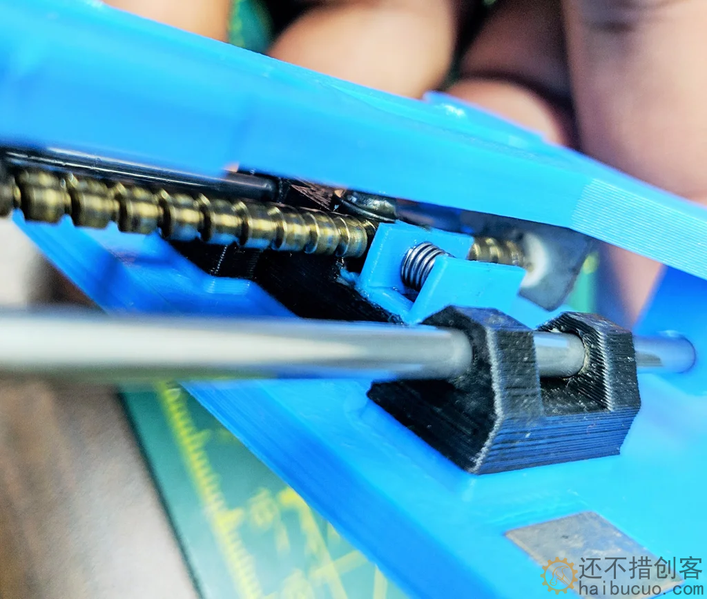 教程：开源项目：DIY迷你数控激光雕刻机。