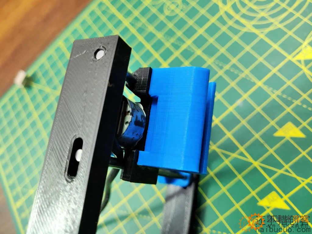 教程：开源项目：DIY迷你数控激光雕刻机。