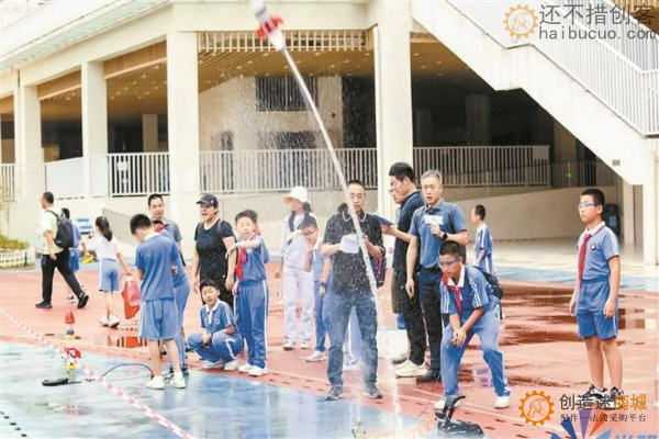 光明区举行青少年科技创新大赛暨中小学创客节 光明学子秀绝活 争做创新小达人