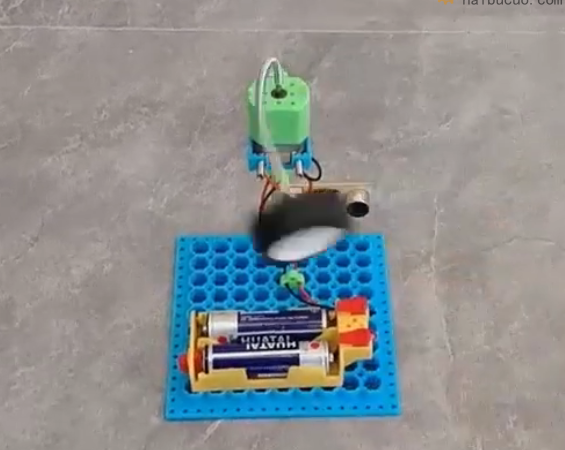 如何制作一个电动声控陀螺？科技小制作