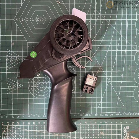 越野车rc遥控车遥控器加接收器可以控制电调舵机SNRM150