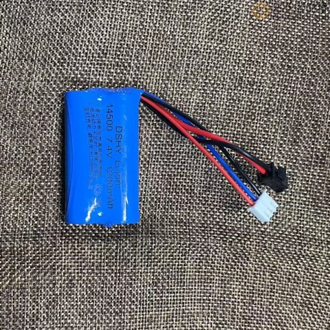 14500锂电池SM 7.4V电动玩具遥控车越野车圆柱形锂电池 SNB101