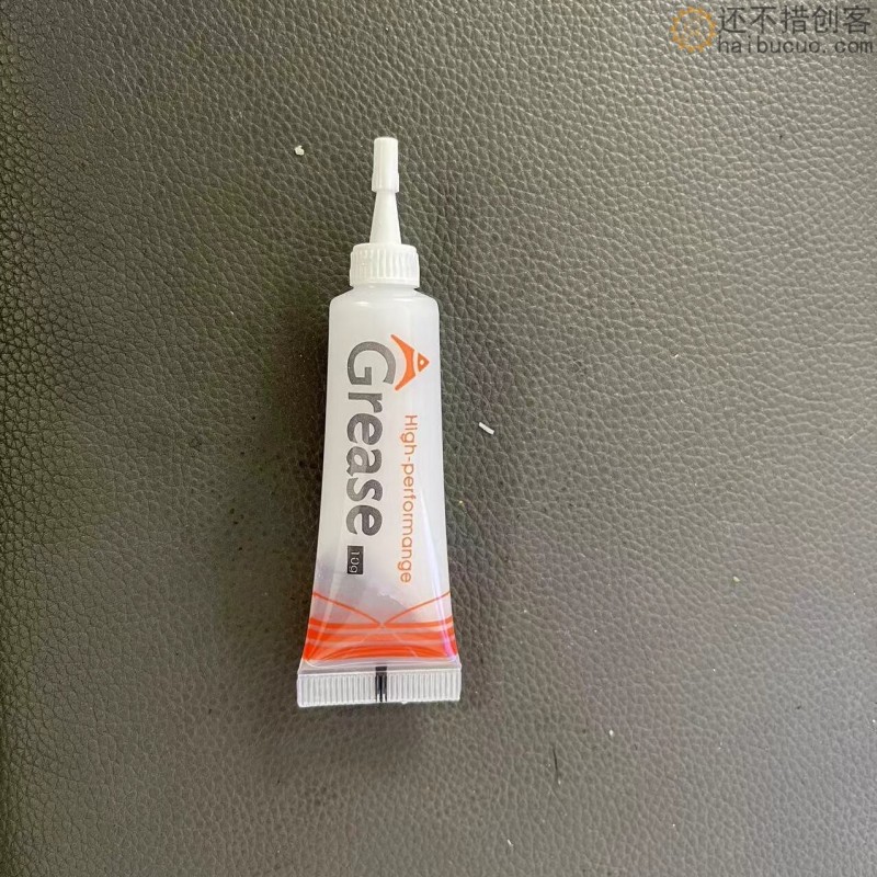 SN1338 10g白色小机油润滑油 齿轮 油脂 550402