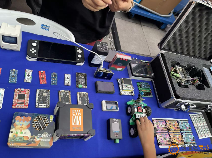 小钉锤创造迷在深圳大湾区国际创客峰会暨Maker Faire Shenzhen 2024 25张高清图片