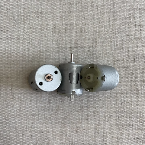 270圆形电机 高速微型直流马达 3v 6v DIY手工玩具电子配件创客M355