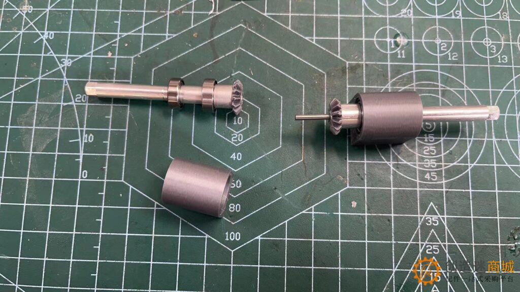 教程：如何制作一个带遥控的全拼装小车？