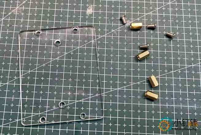 教程：如何制作一个带遥控的全拼装小车？